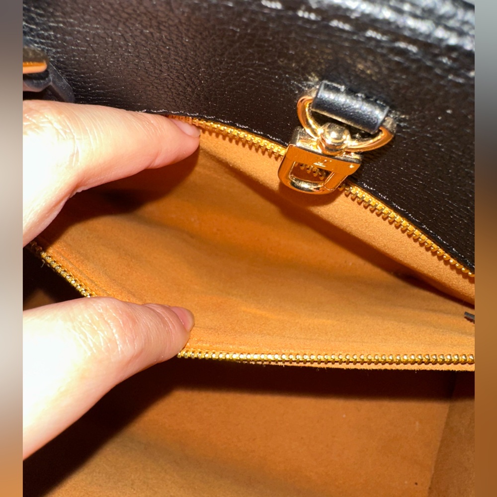 Louis Vuitton On The Go MM - Picture 6 of 8